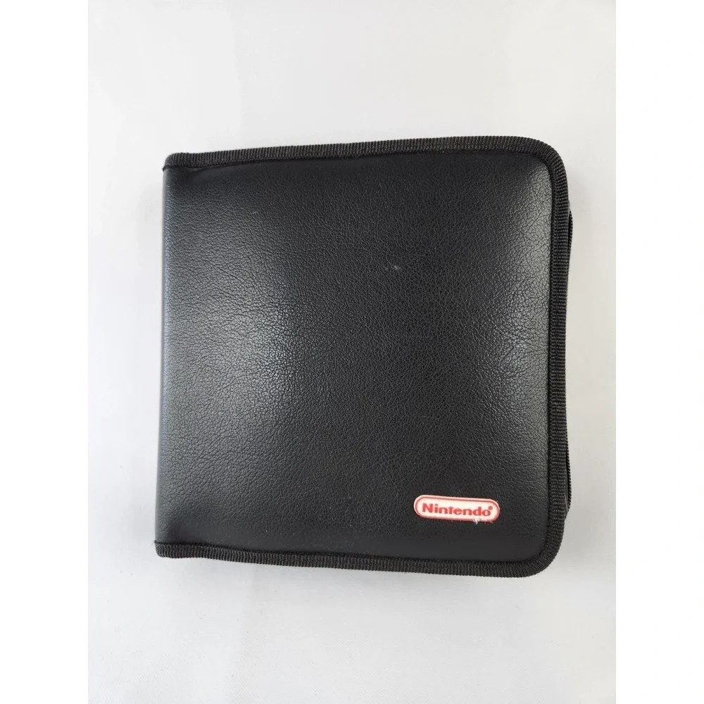 Vintage Nintendo GBA Game Boy GAMEBOY Advance 32 Case Folder Binder Black Rare